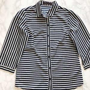 The limited blouse Navy and white striped size xs